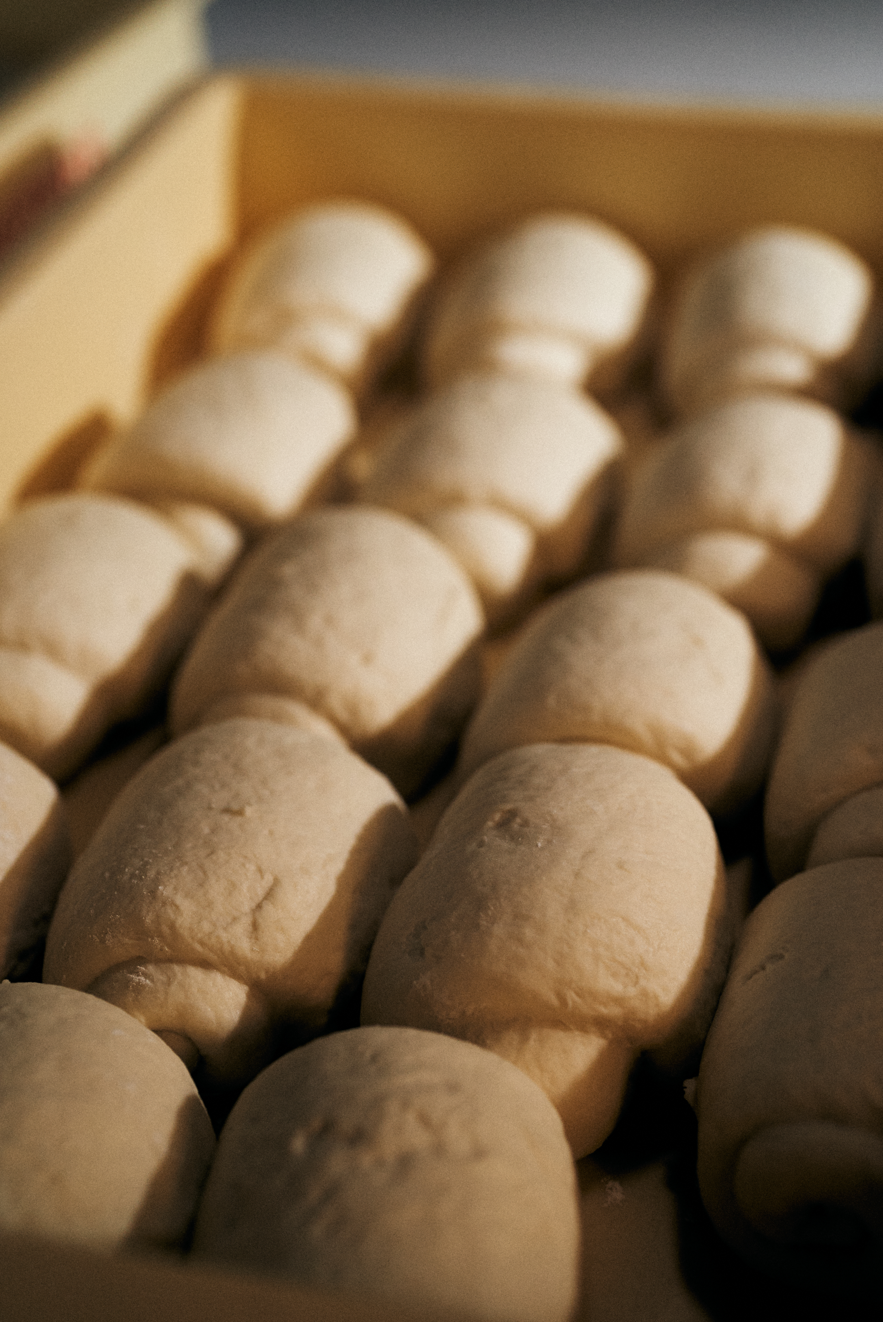 焼きたての焼き菓子